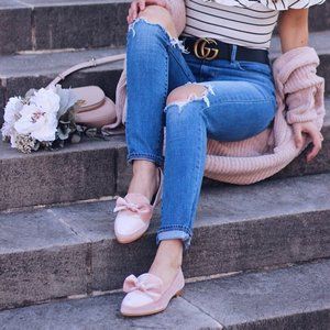 NWOT Blush Pink Velvet Bow Loafers